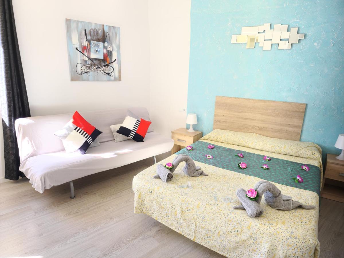 Daniel Beachfront, 2 Rooms Wifi Free 플라야데라스아메리카스 외부 사진
