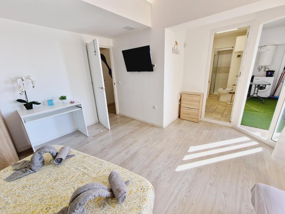 Daniel Beachfront, 2 Rooms Wifi Free 플라야데라스아메리카스 외부 사진